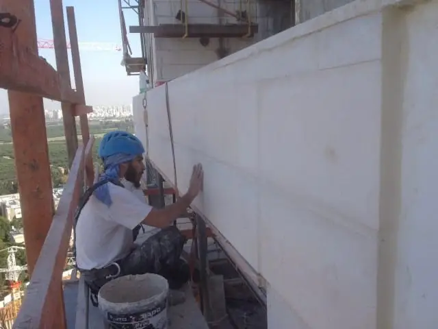 איטום קירות חיצוניים