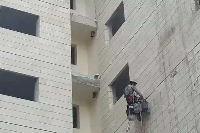 התקנת לוחות hpl
